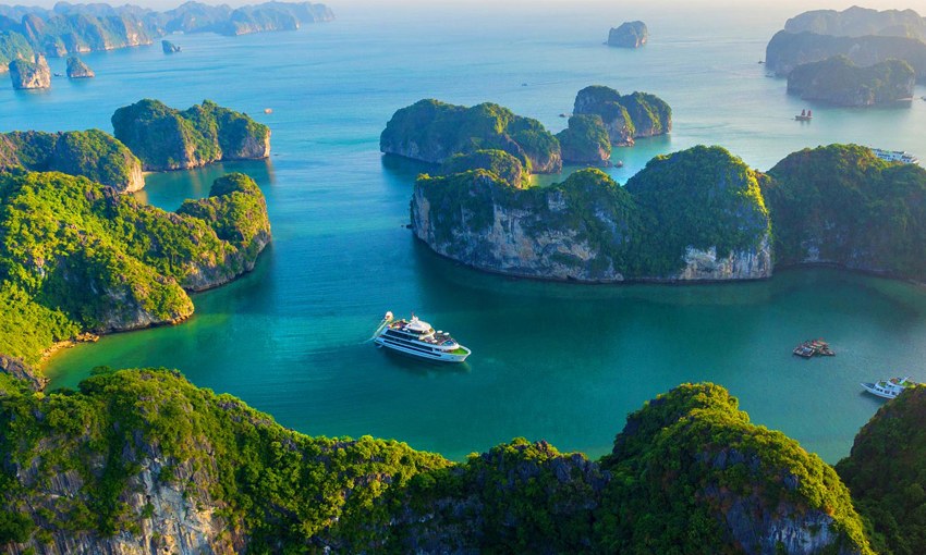 Day 6: Ninh Binh to Ha Long Bay — 5★ Cruise